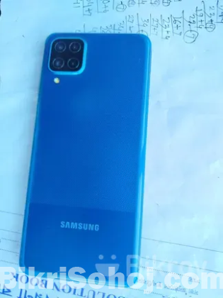 Samsung A12